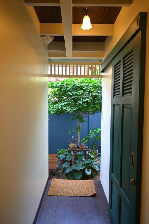 Priya Boutique House Bed & Breakfast Bangkok Exterior foto