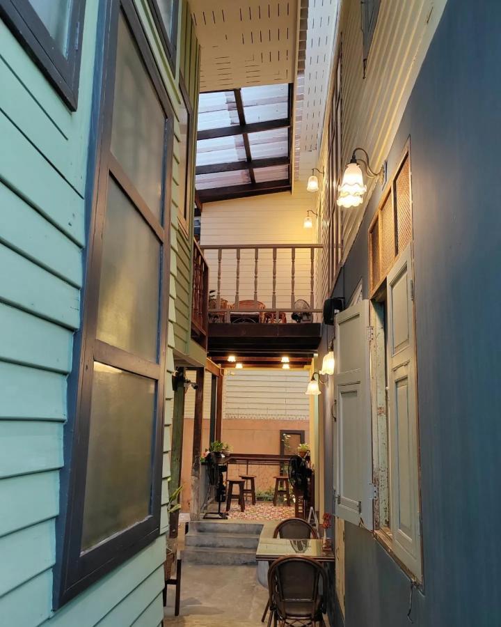 Priya Boutique House Bed & Breakfast Bangkok Exterior foto
