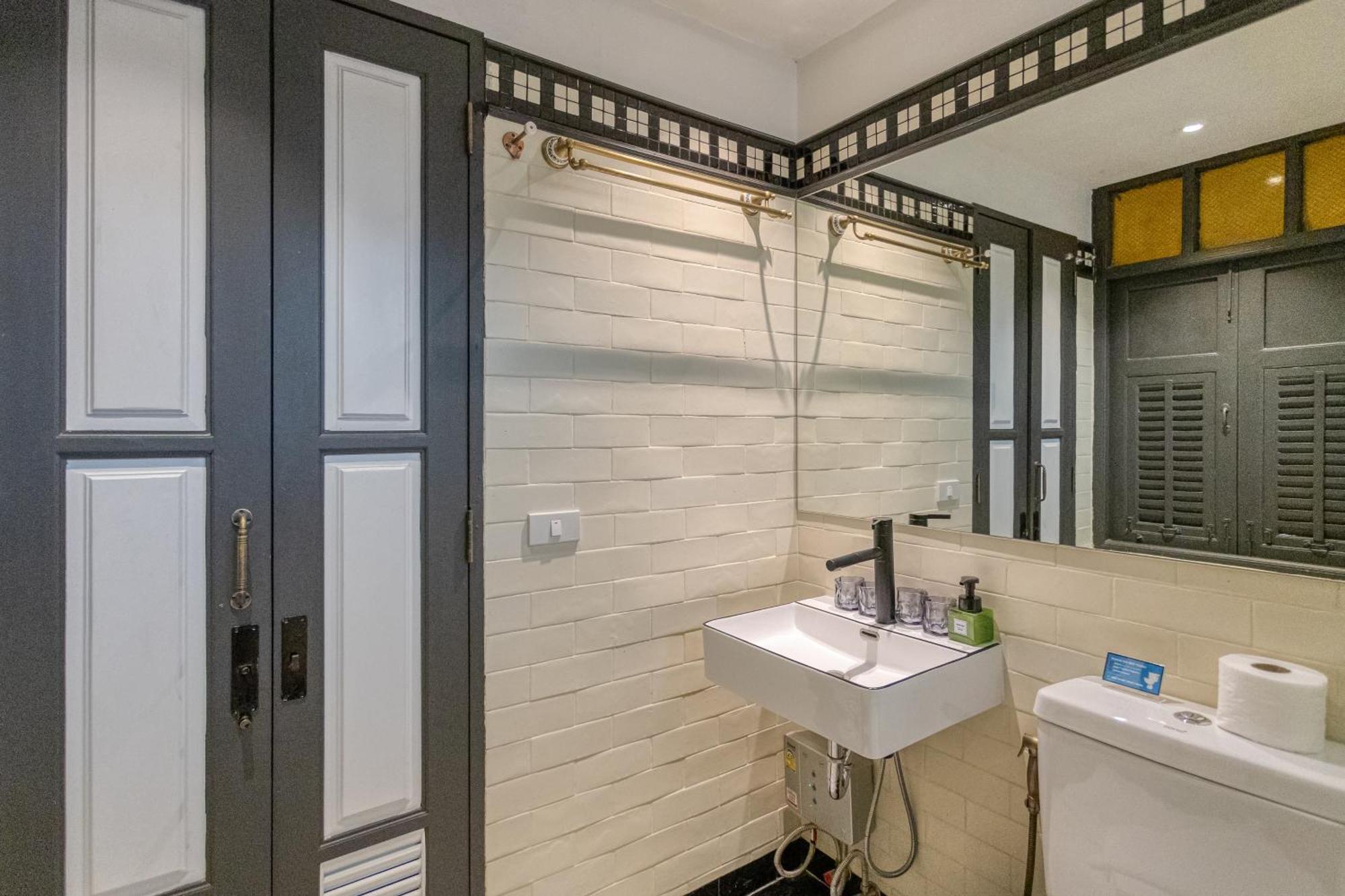 Priya Boutique House Bed & Breakfast Bangkok Exterior foto