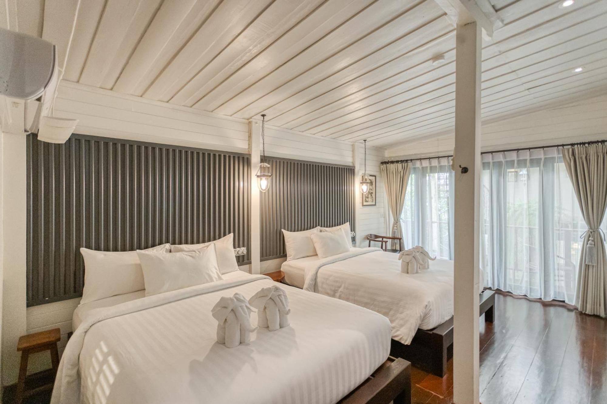 Priya Boutique House Bed & Breakfast Bangkok Exterior foto