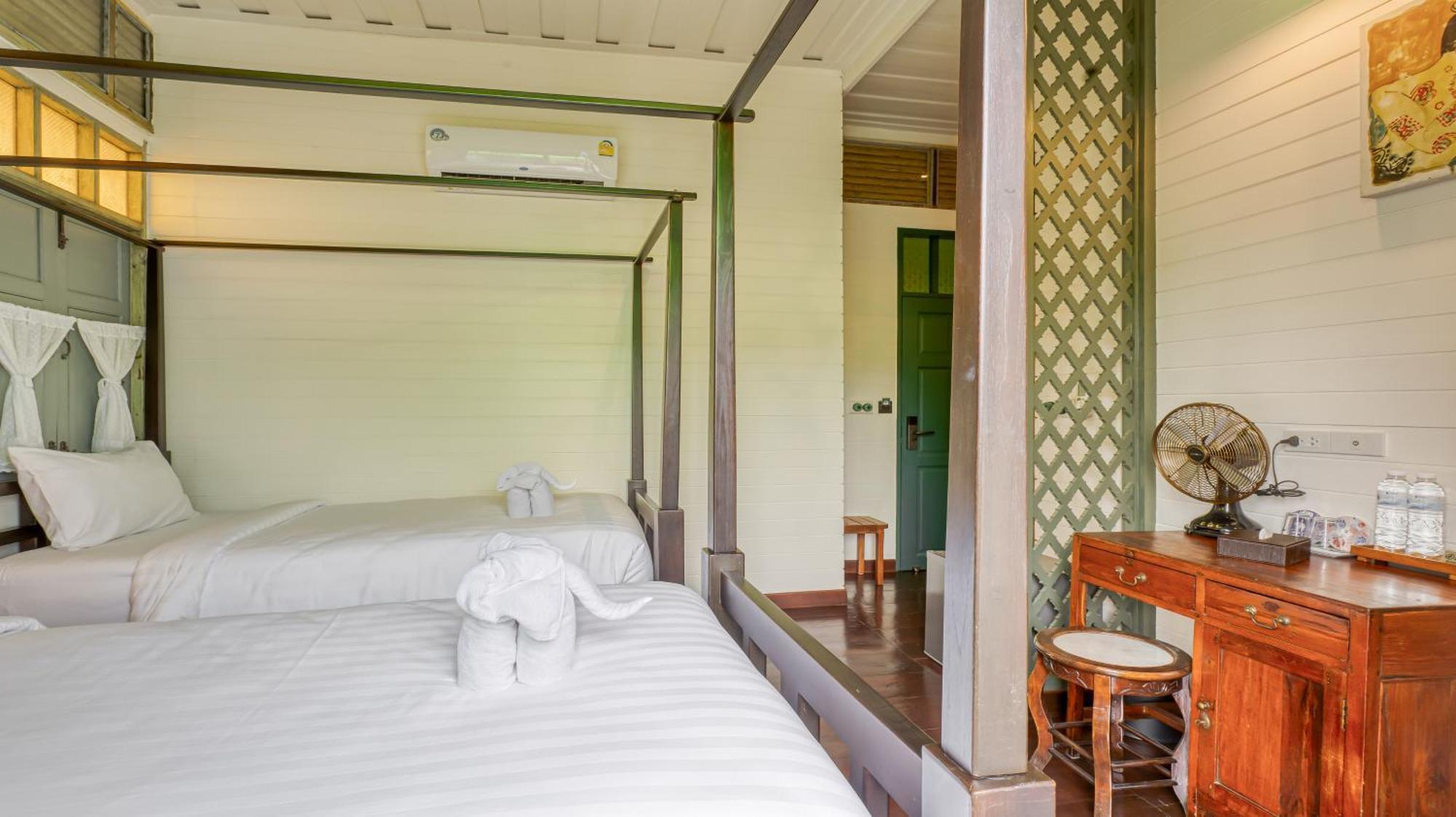 Priya Boutique House Bed & Breakfast Bangkok Exterior foto