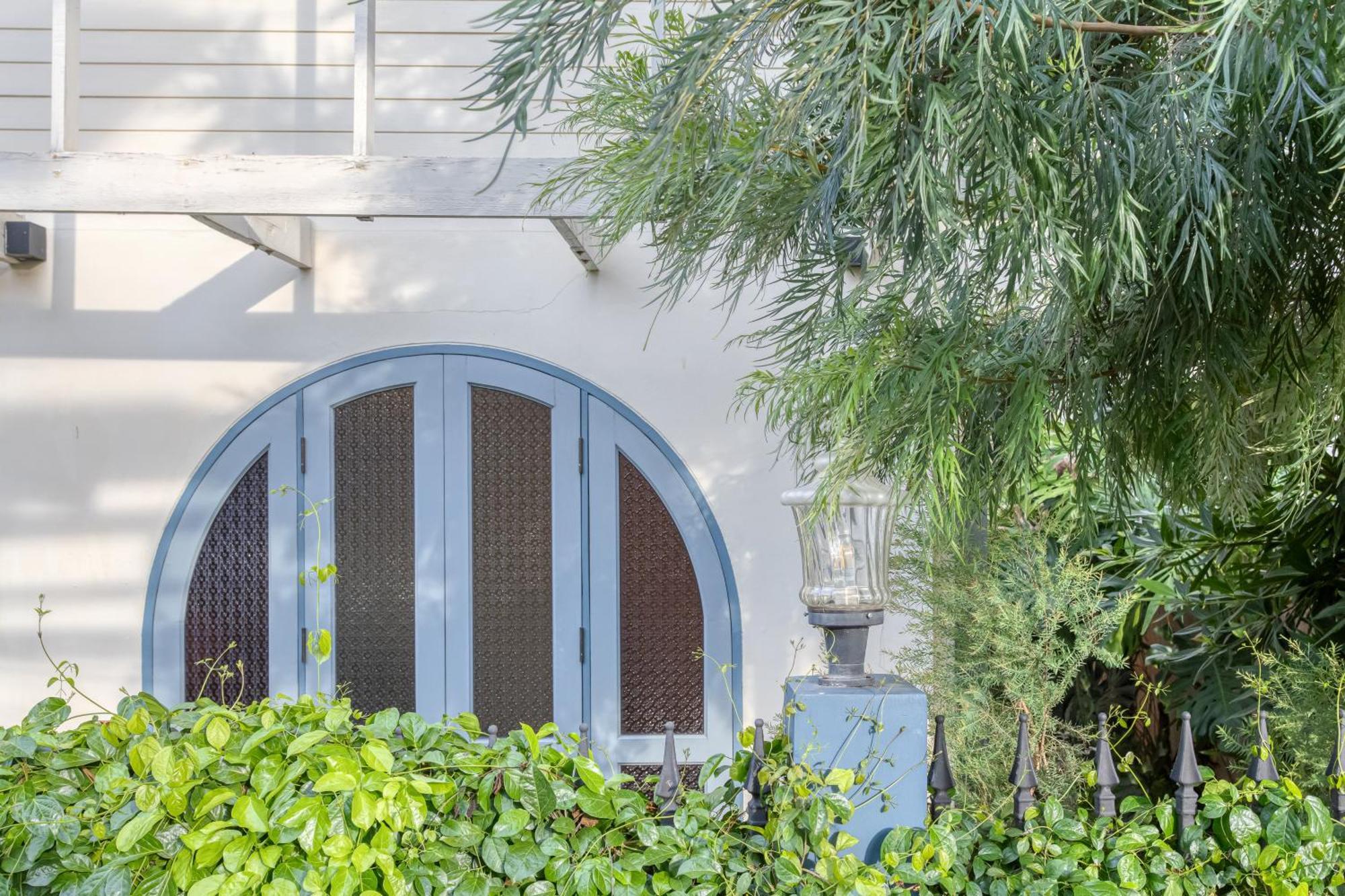 Priya Boutique House Bed & Breakfast Bangkok Exterior foto