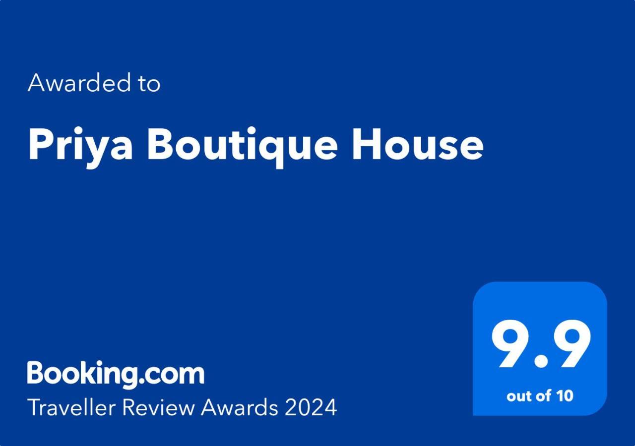 Priya Boutique House Bed & Breakfast Bangkok Exterior foto